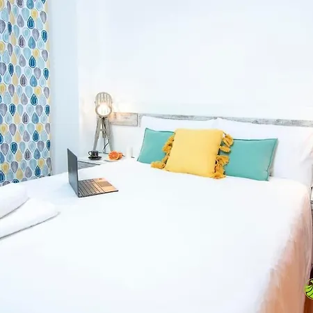 Large Complete Apartment, In The Center With Balcony Apartmán Santiago de Compostela