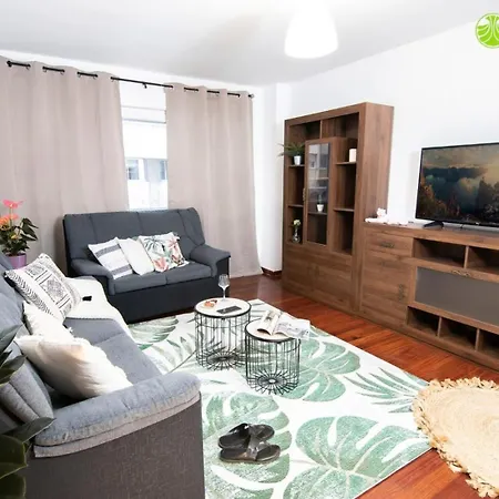 Large Complete Apartment, In The Center With Balcony Apartamento *