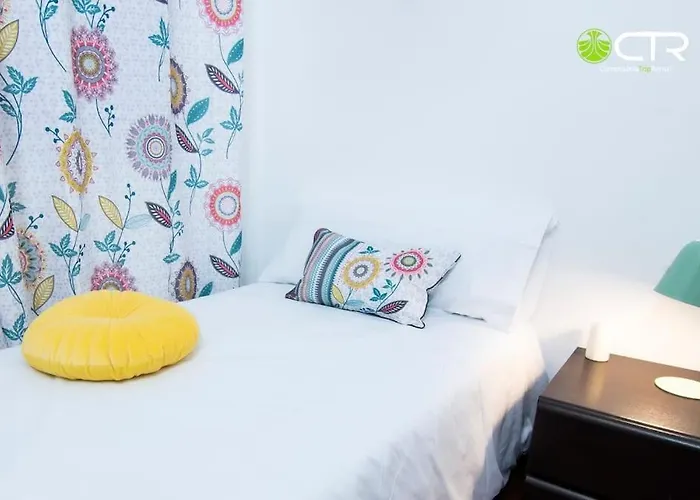 Large Complete Apartment, In The Center With Balcony Апартаменты